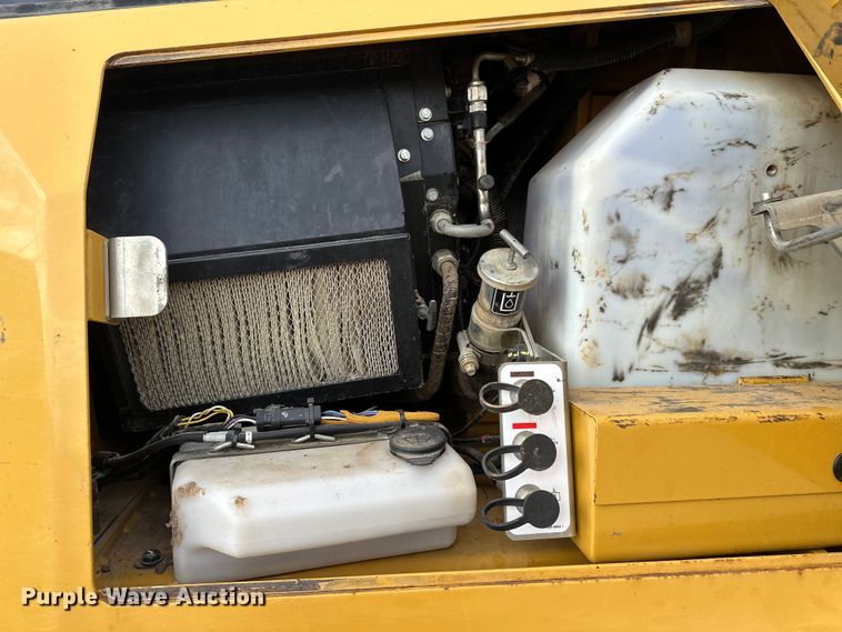 image for item FK1597 2016 Caterpillar D6K2 LGP dozer