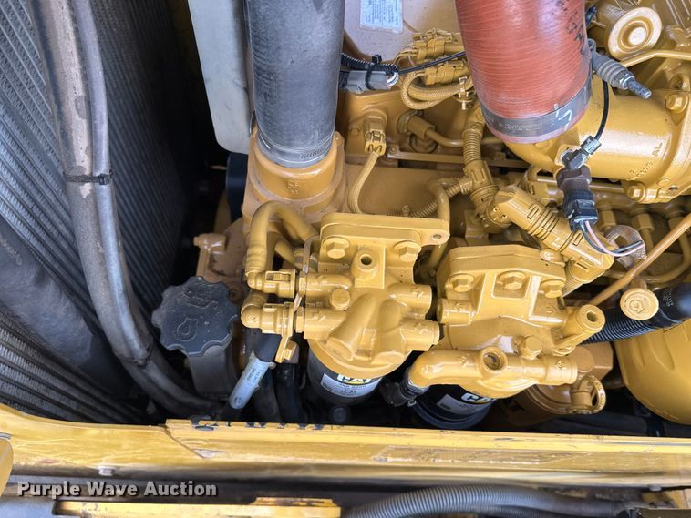 image for item FK1597 2016 Caterpillar D6K2 LGP dozer