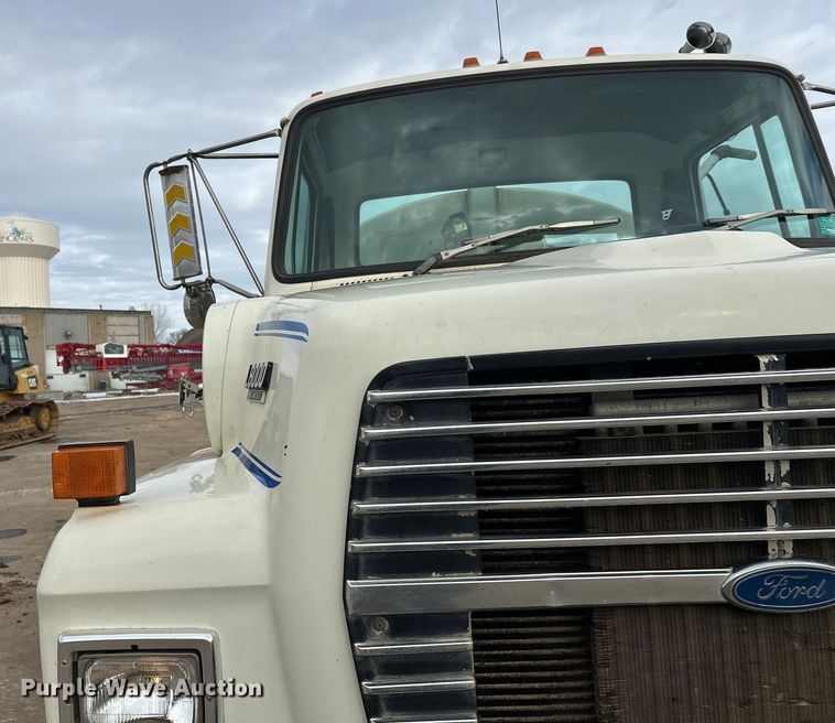 image for item FK1598 1990 Ford LN8000 water truck