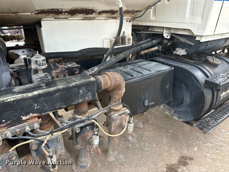 image for item FK1598 1990 Ford LN8000 water truck