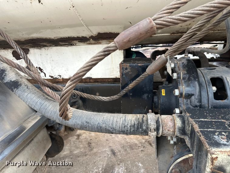 image for item FK1598 1990 Ford LN8000 water truck