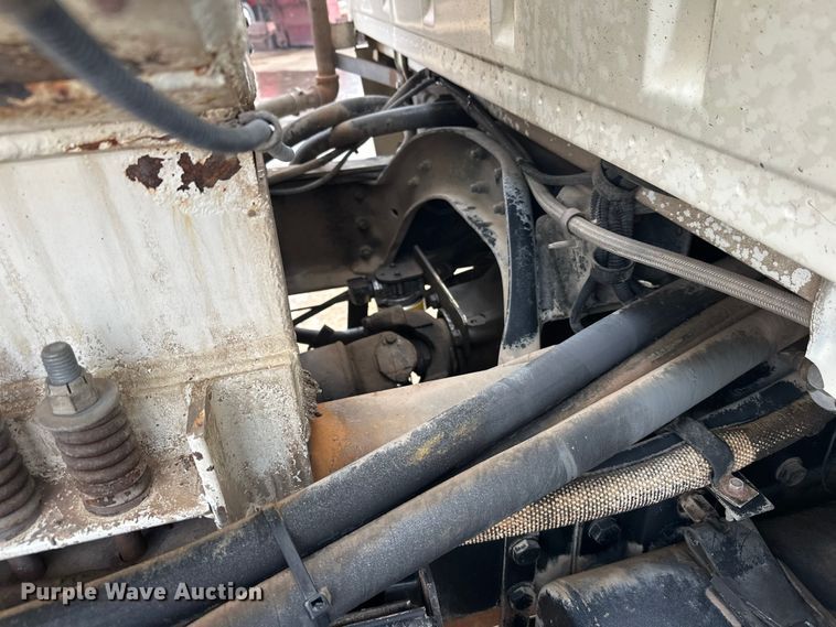 image for item FK1598 1990 Ford LN8000 water truck