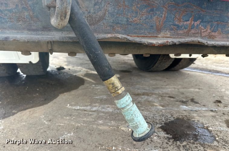 image for item FK1598 1990 Ford LN8000 water truck