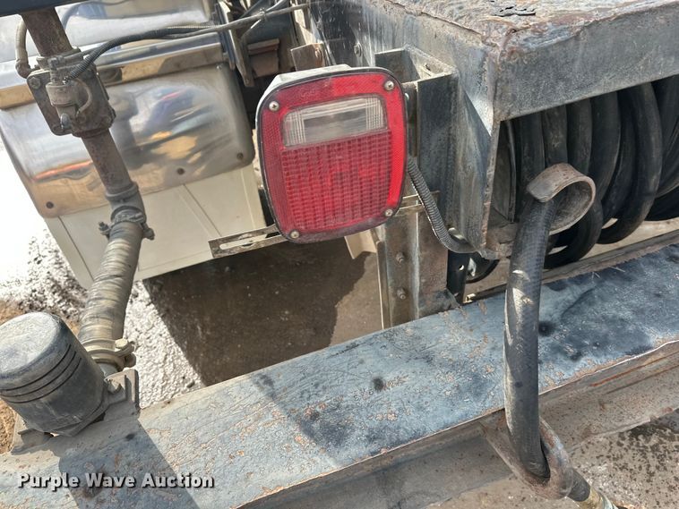 image for item FK1598 1990 Ford LN8000 water truck