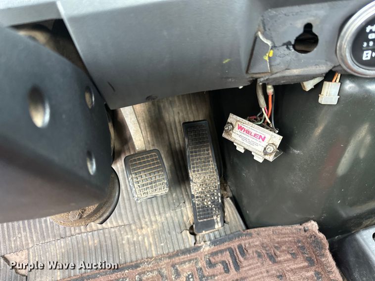 image for item FK1598 1990 Ford LN8000 water truck