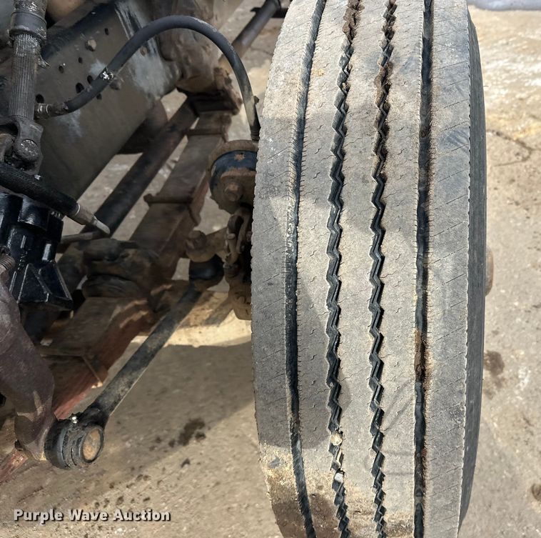 image for item FK1598 1990 Ford LN8000 water truck