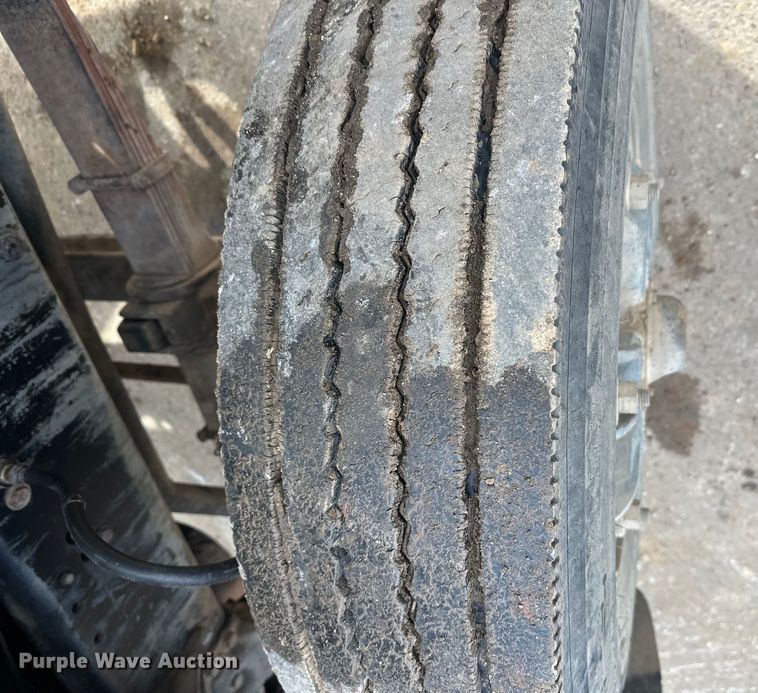 image for item FK1598 1990 Ford LN8000 water truck