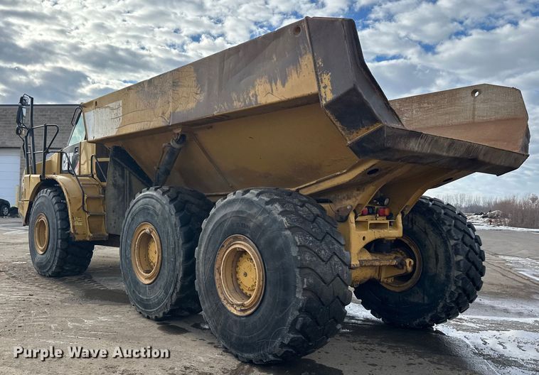 image for item FK1599 2013 caterpillar  740B articulated haul truck