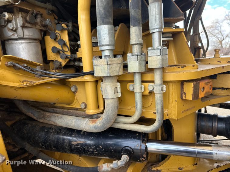 image for item FK1599 2013 caterpillar  740B articulated haul truck