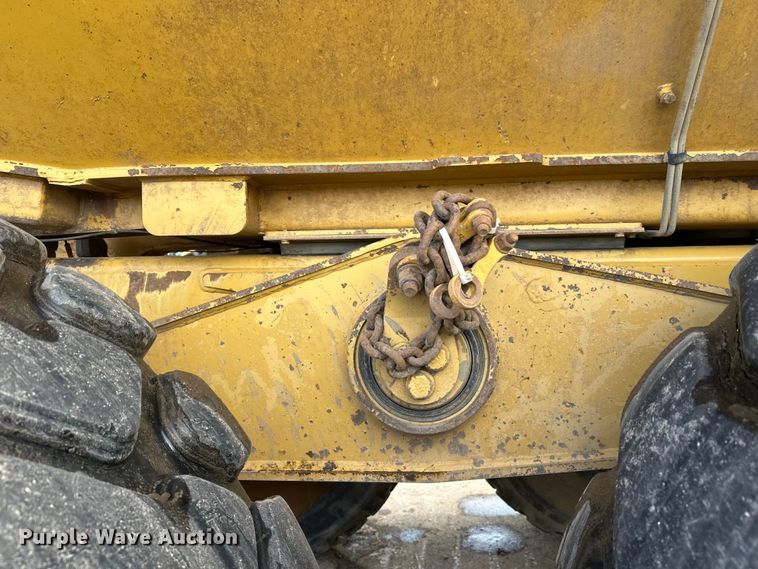 image for item FK1599 2013 caterpillar  740B articulated haul truck