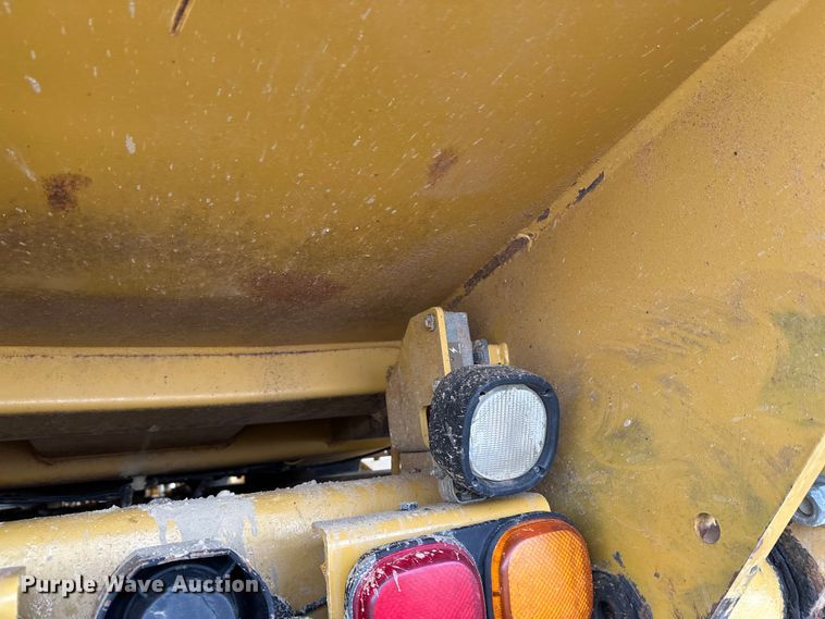 image for item FK1599 2013 caterpillar  740B articulated haul truck