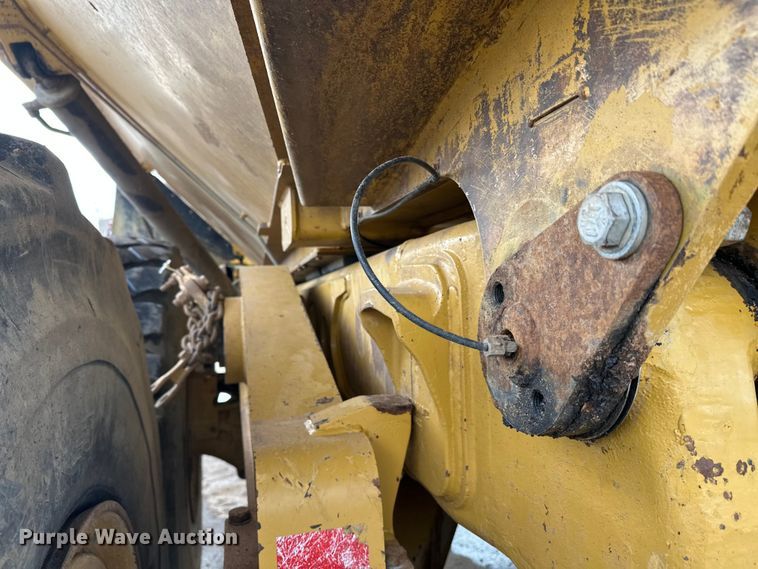 image for item FK1599 2013 caterpillar  740B articulated haul truck