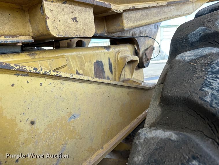 image for item FK1599 2013 caterpillar  740B articulated haul truck