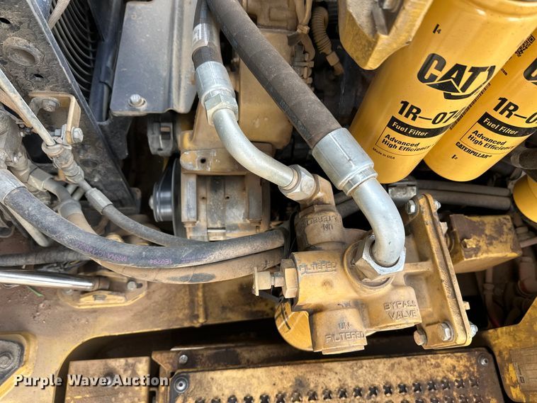 image for item FK1599 2013 caterpillar  740B articulated haul truck