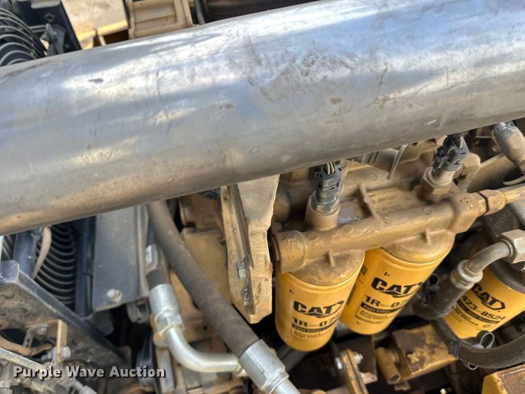 image for item FK1599 2013 caterpillar  740B articulated haul truck