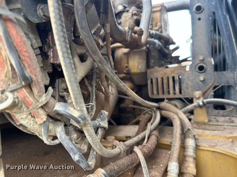 image for item FK1599 2013 caterpillar  740B articulated haul truck