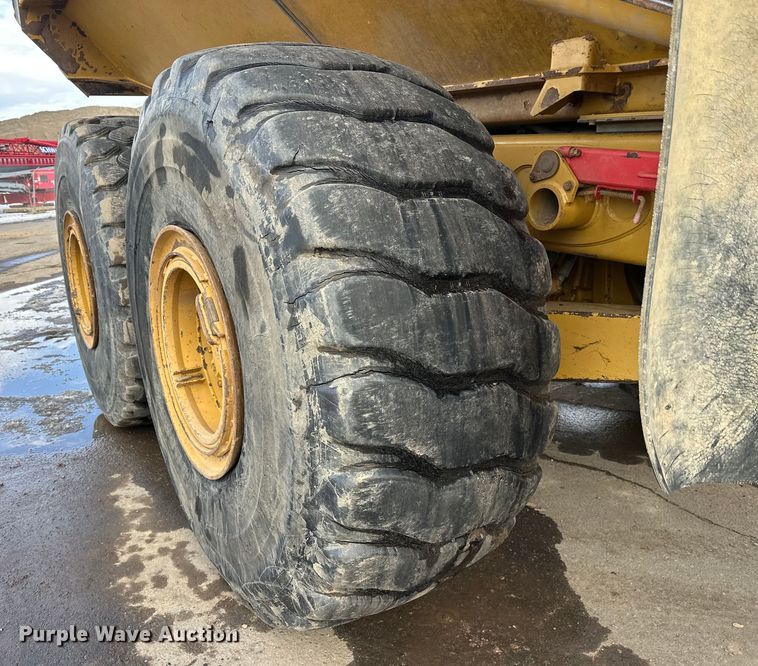 image for item FK1599 2013 caterpillar  740B articulated haul truck