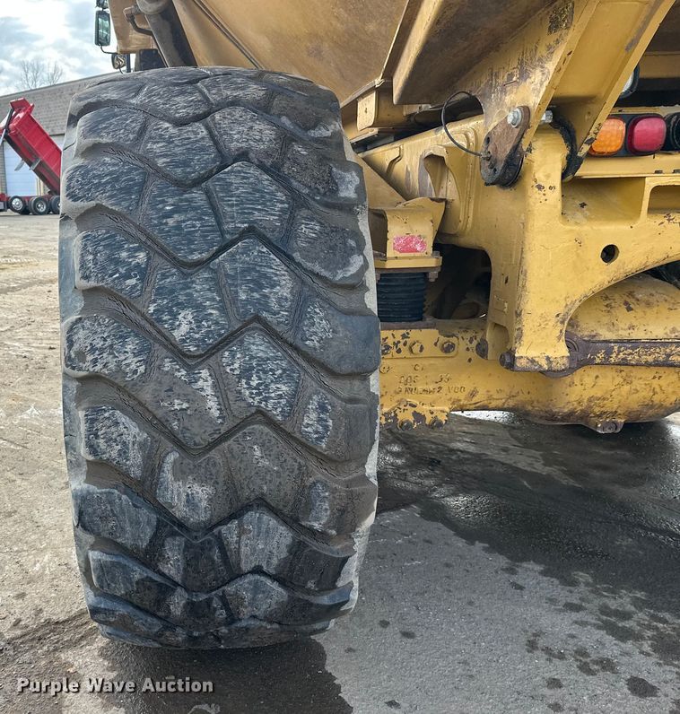 image for item FK1599 2013 caterpillar  740B articulated haul truck