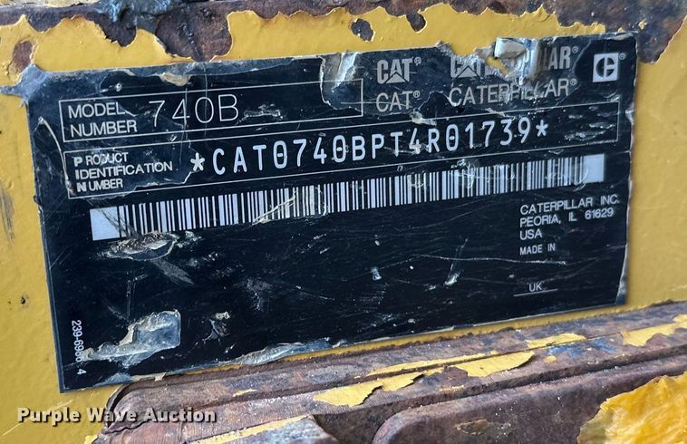 image for item FK1599 2013 caterpillar  740B articulated haul truck