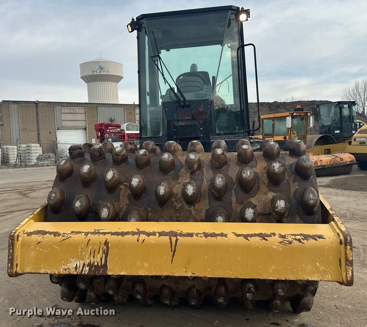 image for item FK1638 2011 Caterpillar CP56 single drum vibratory roller