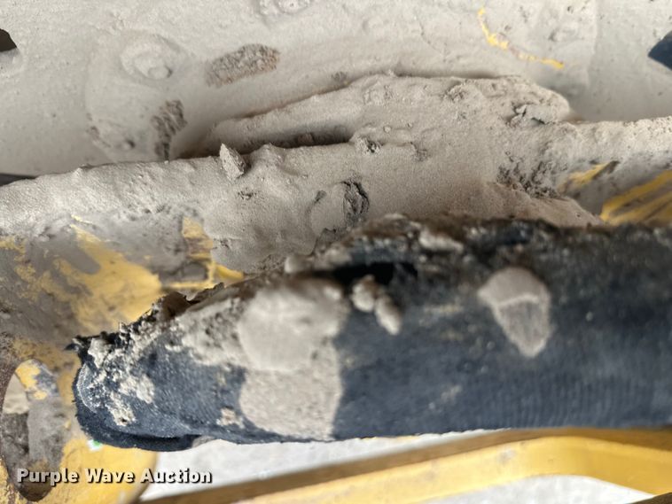 image for item FK1638 2011 Caterpillar CP56 single drum vibratory roller