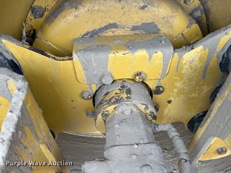 image for item FK1638 2011 Caterpillar CP56 single drum vibratory roller