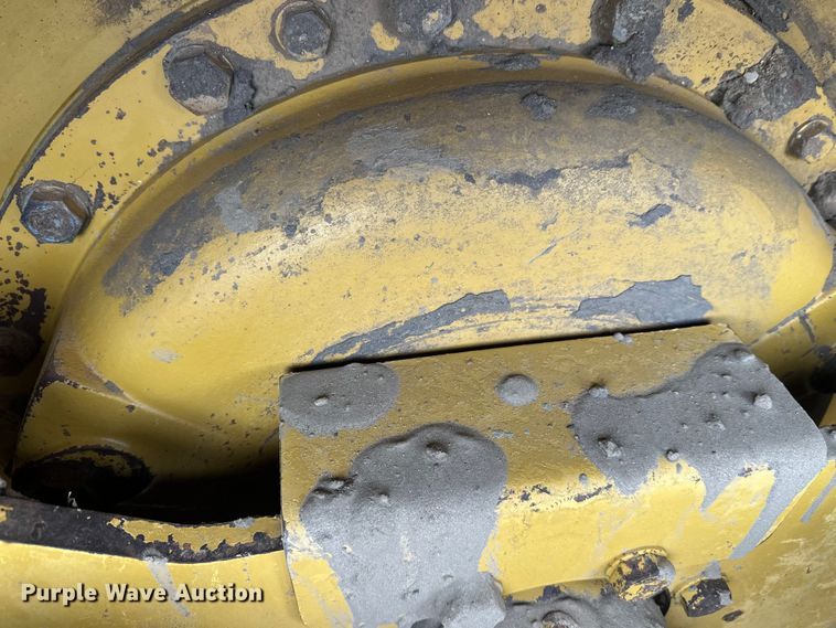 image for item FK1638 2011 Caterpillar CP56 single drum vibratory roller