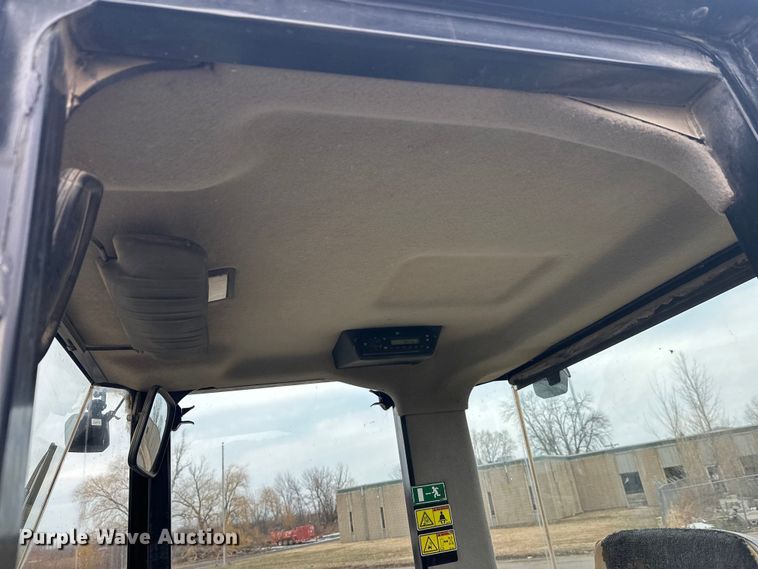 image for item FK1638 2011 Caterpillar CP56 single drum vibratory roller