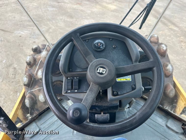 image for item FK1638 2011 Caterpillar CP56 single drum vibratory roller