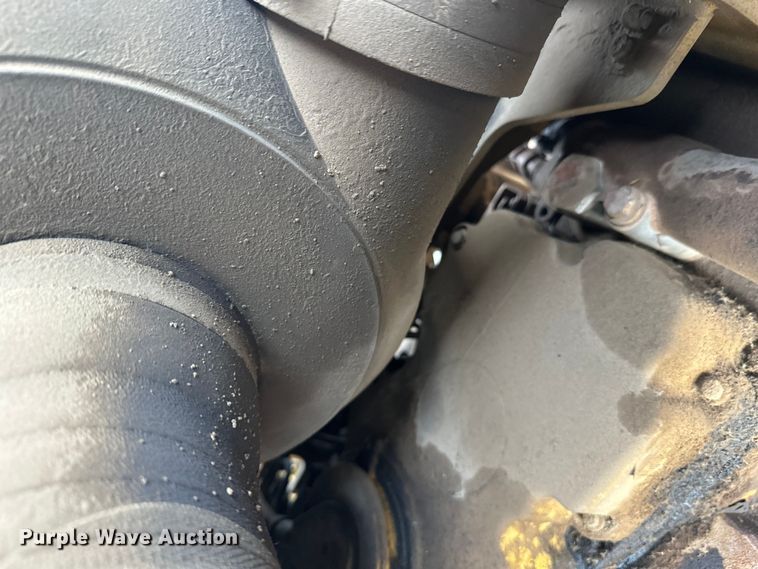 image for item FK1638 2011 Caterpillar CP56 single drum vibratory roller