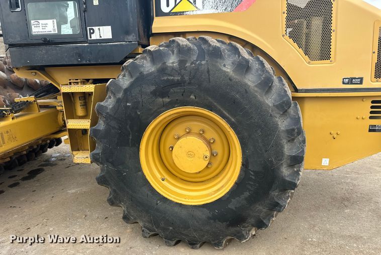 image for item FK1638 2011 Caterpillar CP56 single drum vibratory roller