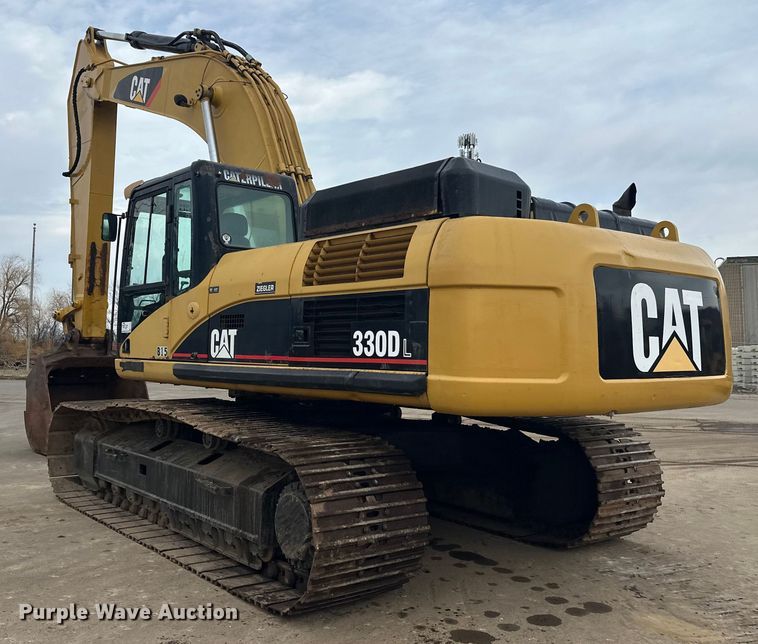 image for item FK1639 2006 Caterpillar 330D excavator