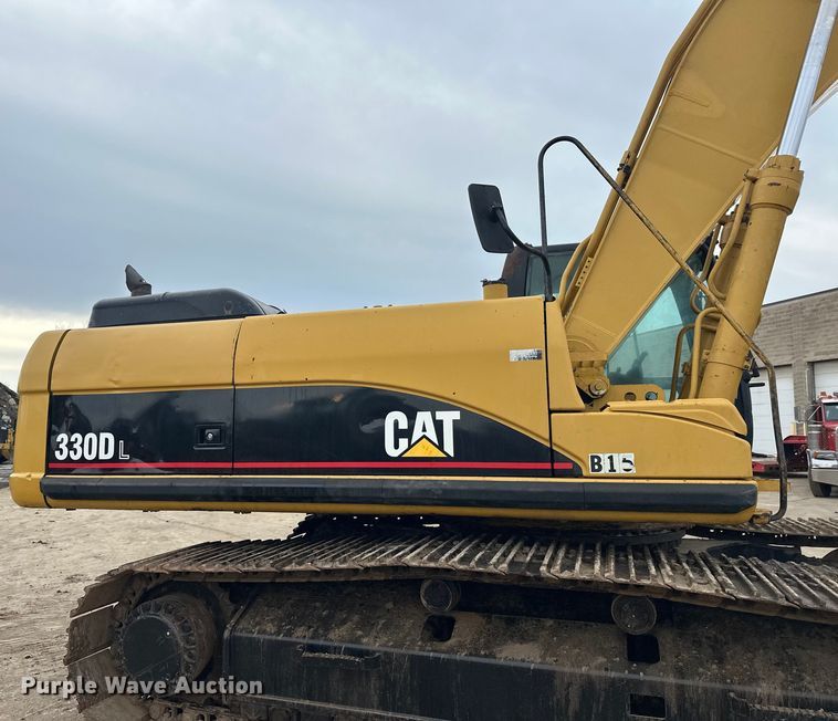 image for item FK1639 2006 Caterpillar 330D excavator