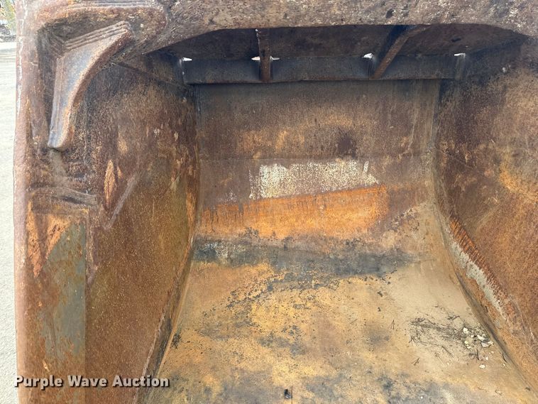 image for item FK1639 2006 Caterpillar 330D excavator