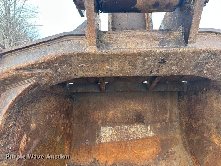 image for item FK1639 2006 Caterpillar 330D excavator