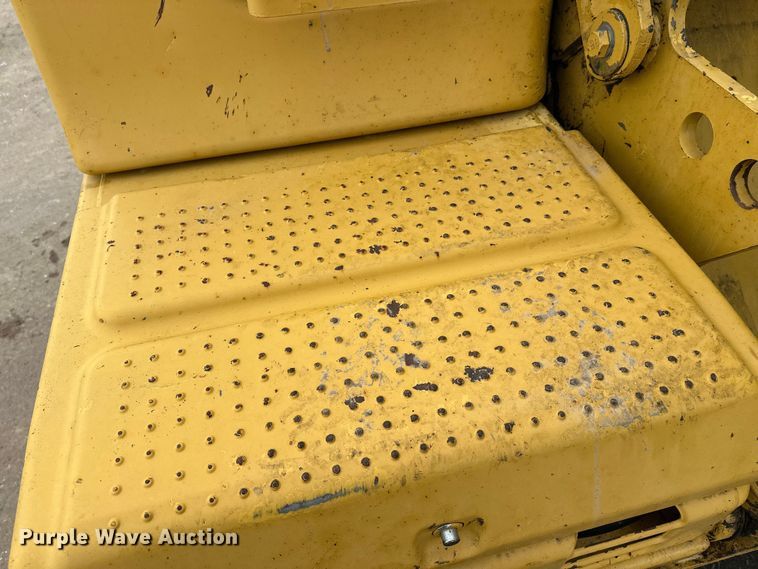 image for item FK1639 2006 Caterpillar 330D excavator