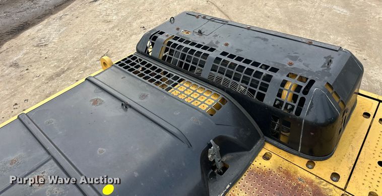 image for item FK1639 2006 Caterpillar 330D excavator