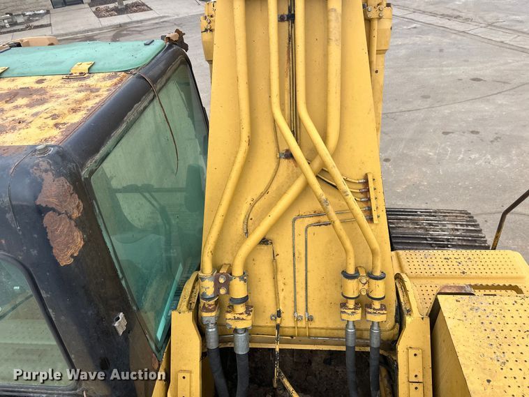 image for item FK1639 2006 Caterpillar 330D excavator