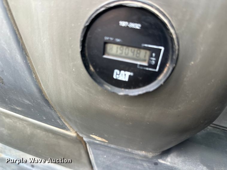 image for item FK1639 2006 Caterpillar 330D excavator