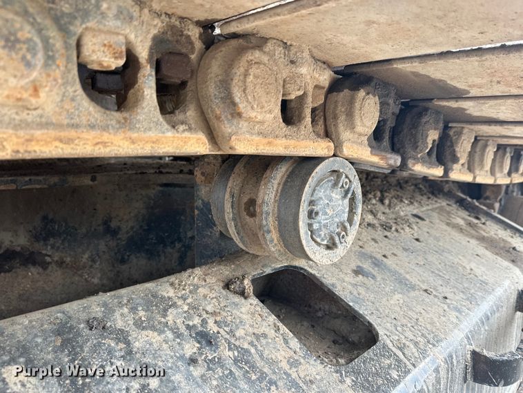 image for item FK1639 2006 Caterpillar 330D excavator