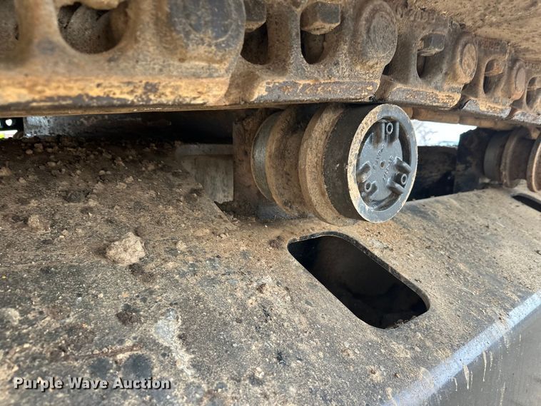 image for item FK1639 2006 Caterpillar 330D excavator