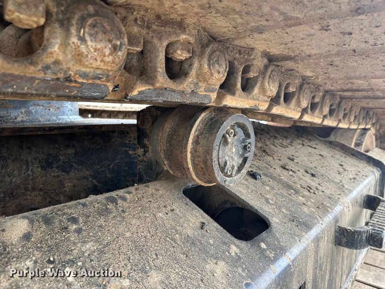 image for item FK1639 2006 Caterpillar 330D excavator