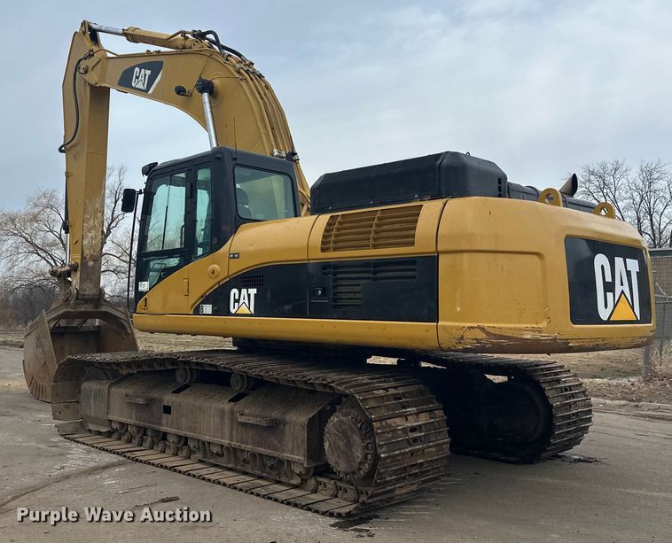image for item FK1640 2008 Caterpillar 330D excavator