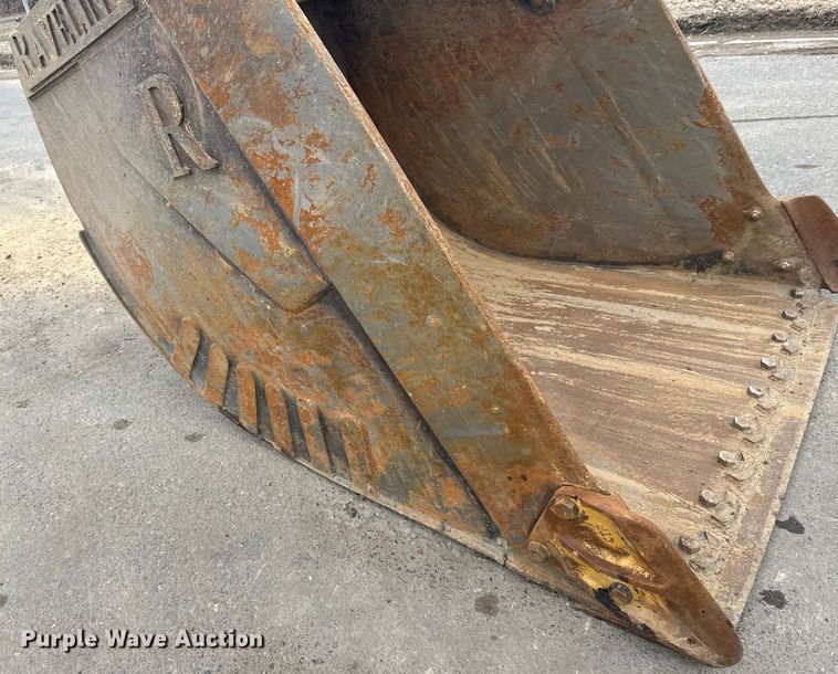 image for item FK1640 2008 Caterpillar 330D excavator