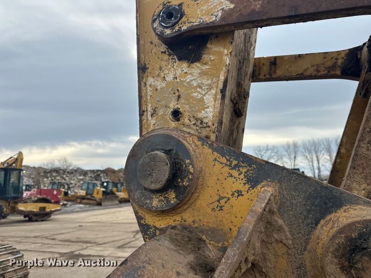 image for item FK1640 2008 Caterpillar 330D excavator