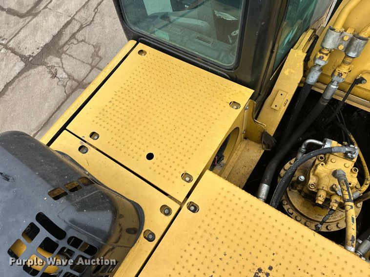 image for item FK1640 2008 Caterpillar 330D excavator