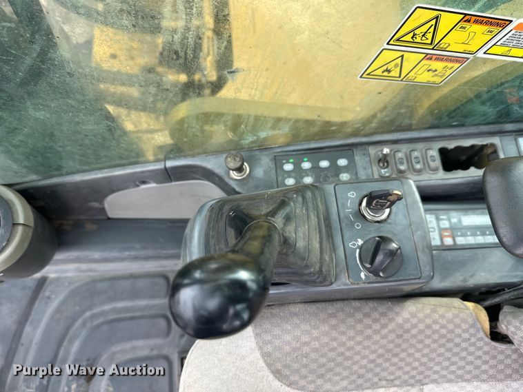 image for item FK1640 2008 Caterpillar 330D excavator