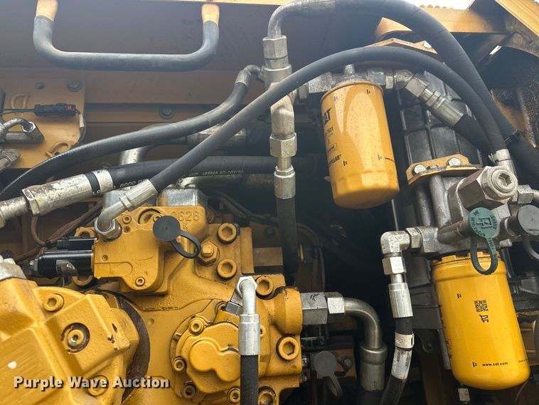 image for item FK1640 2008 Caterpillar 330D excavator