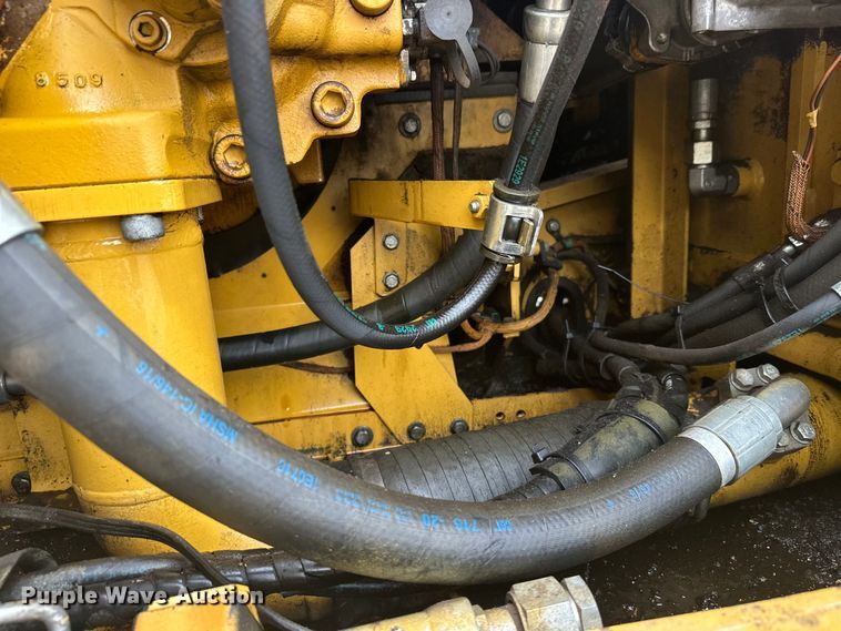 image for item FK1640 2008 Caterpillar 330D excavator