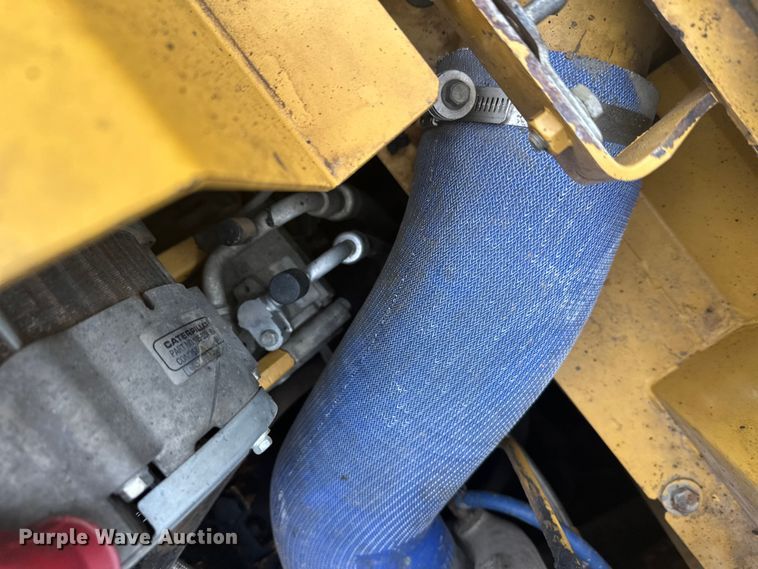 image for item FK1640 2008 Caterpillar 330D excavator